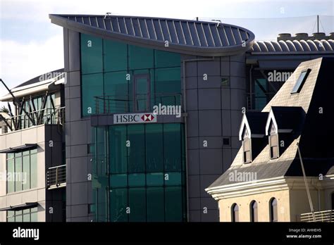hsbc off shore